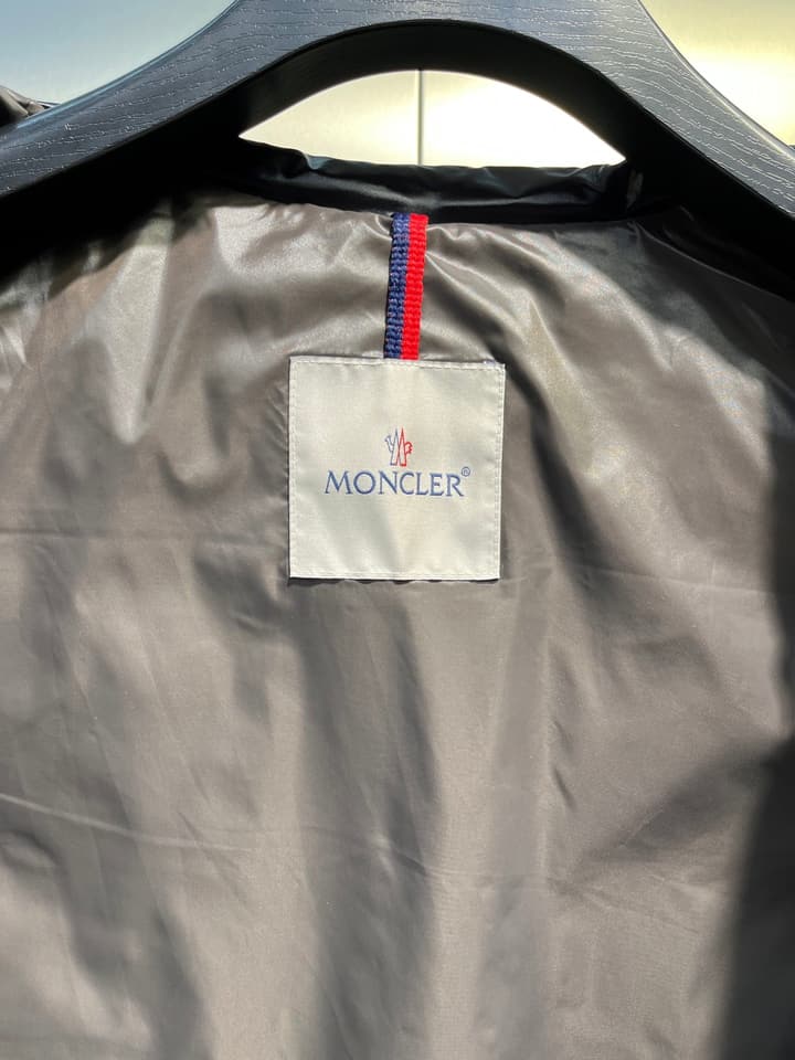 Moncler Unisex Down Vest in Gold