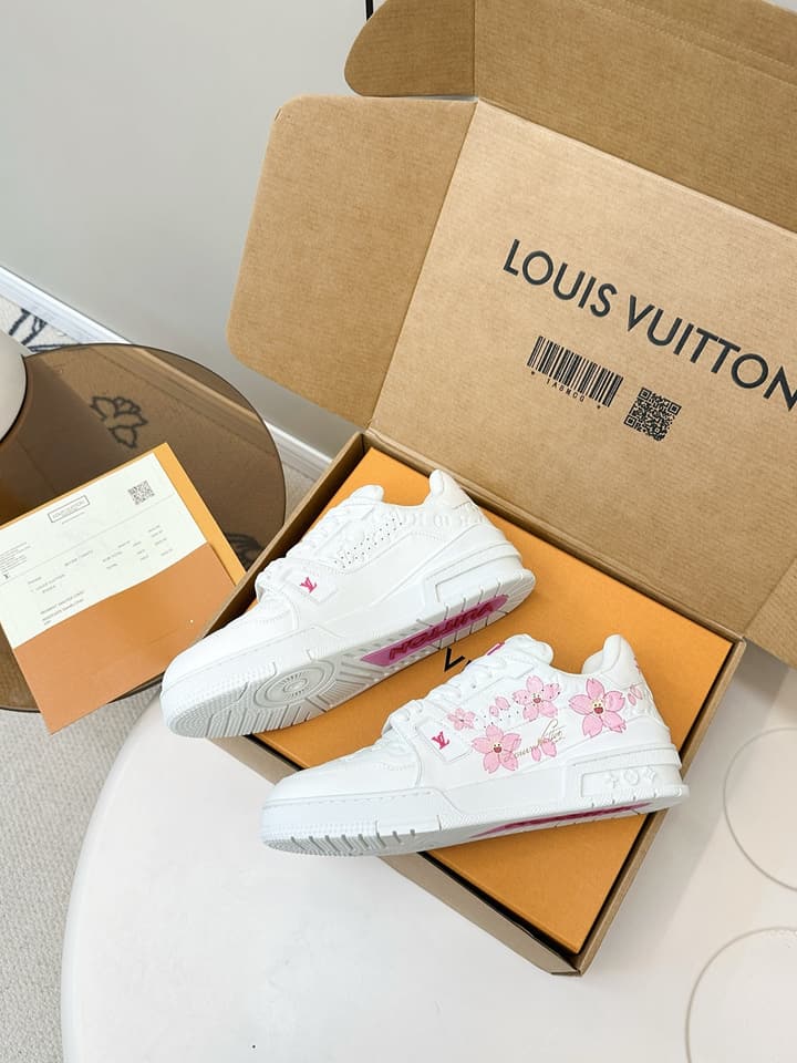 Louis Vuitton LV Trainer Sneakers