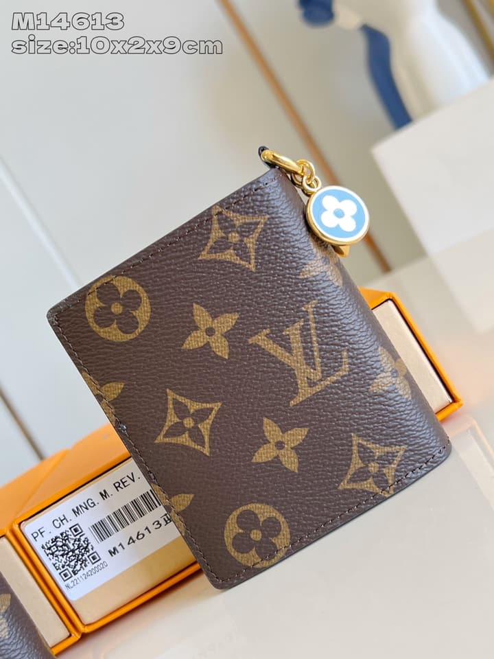 Louis Vuitton Charms Pocket Wallet in Monogram With Gold Disc Charm