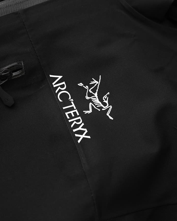 Arc'teryx 3-in-1 Detachable Windbreaker Jacket – 24FW in Black