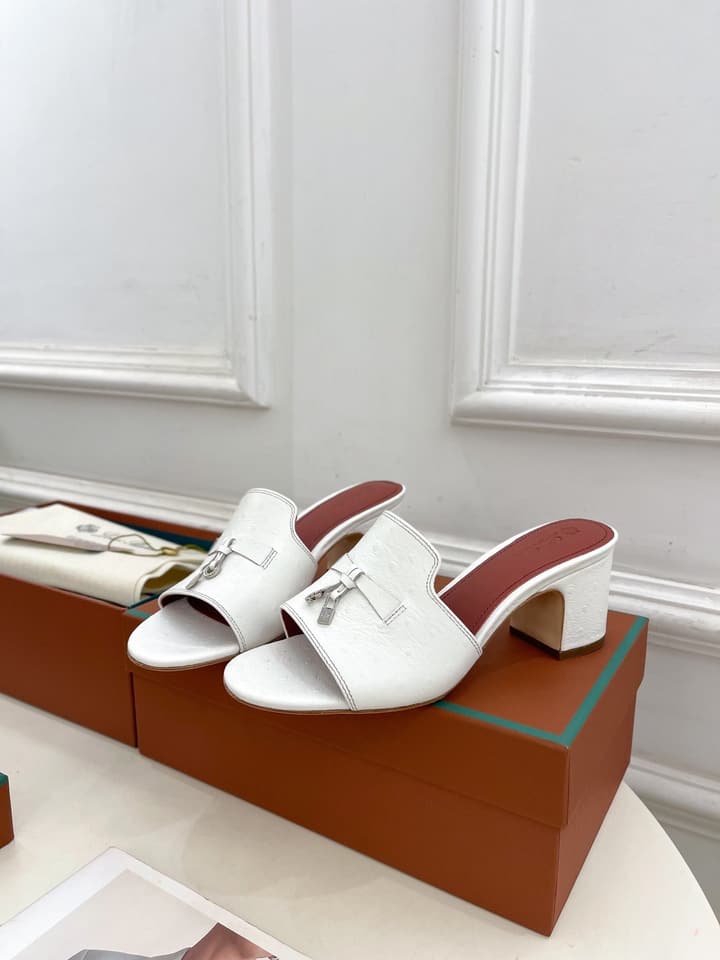 Loro Piana Summer Charms Ostrich Mules – 2025 Spring/Summer Collection in Black