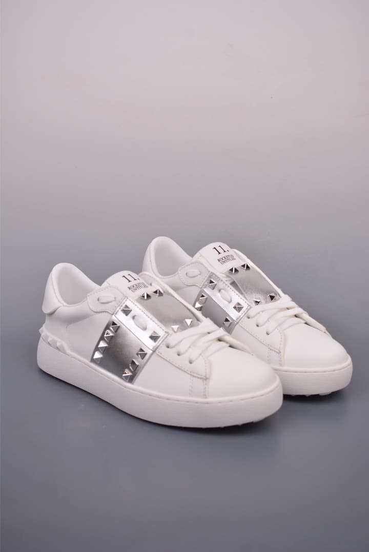 Valentino Rockstud Untitled Rivet Sneakers – 2025 Collection in White With Black Band