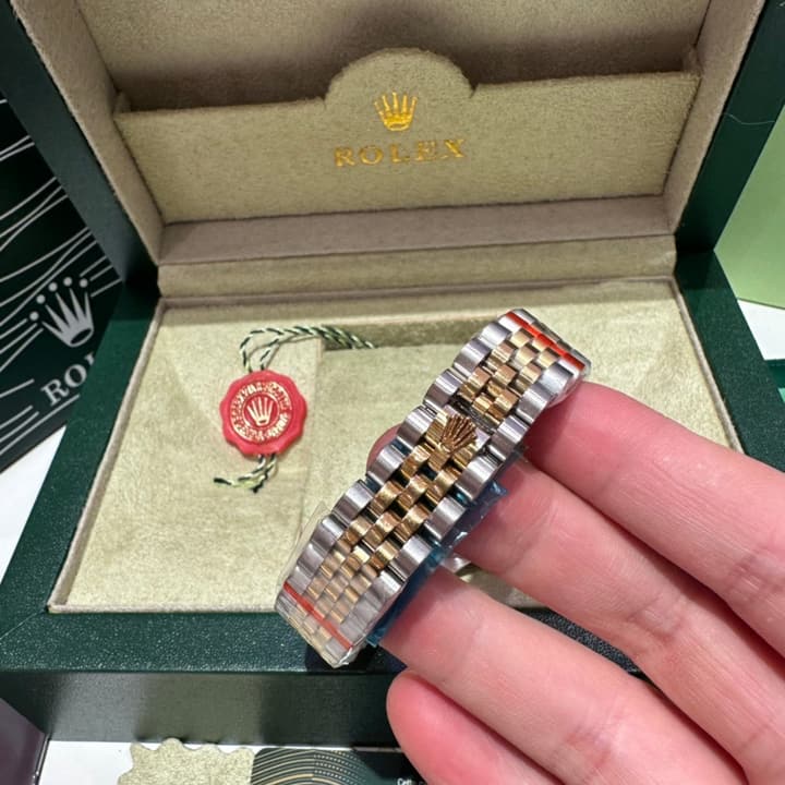 Rolex Datejust 31mm Ladies Diamond Watch – 2024 Collection