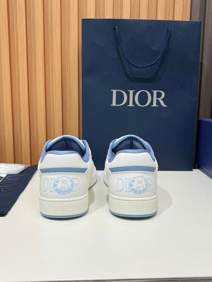 Dior B27 Couple's Sneakers – 2025 Collection in All Black With White Sole