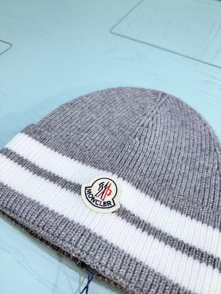 Moncler Classic Jacquard Knit Beanie – Kids Collection – 25FW in Classic Black Beanie