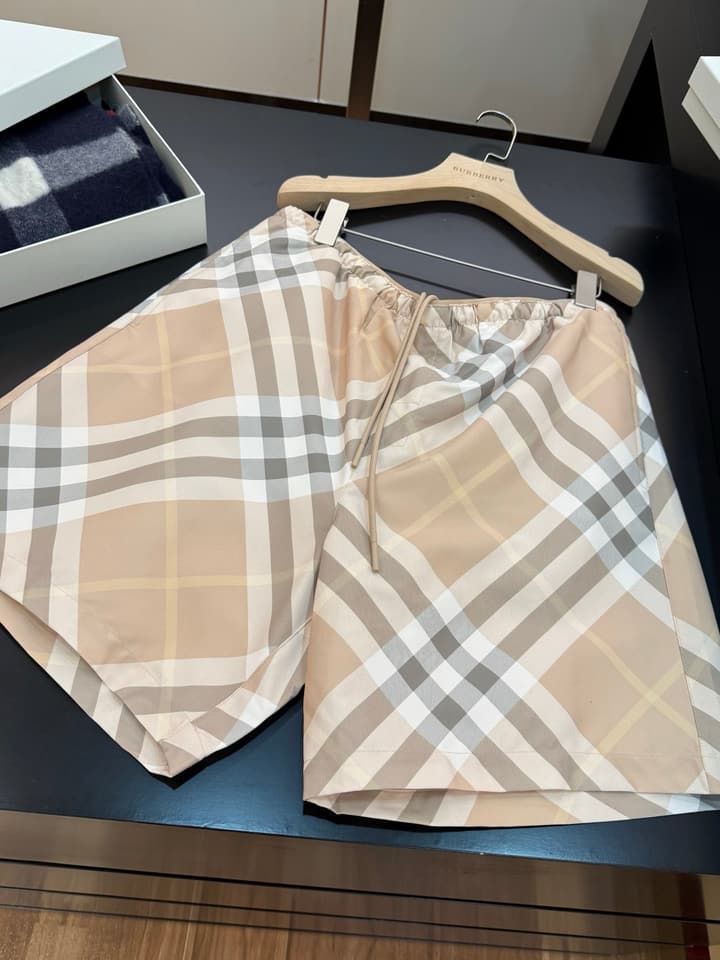 Burberry Diagonal Check Swim Shorts in Apricot