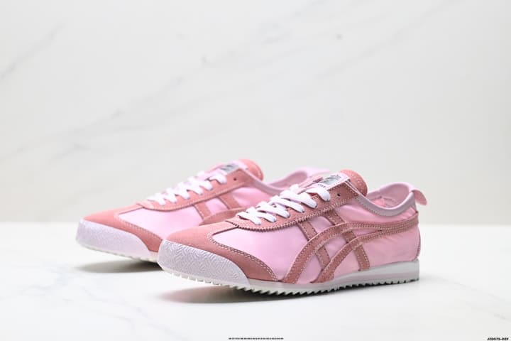 Onitsuka Tiger Mexico 66 Deluxe Nippon Made Sneakers in Beige With Taupe Stripes