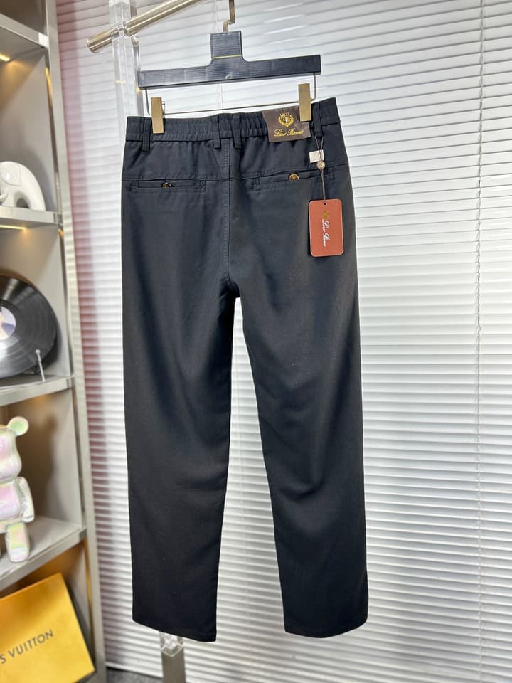 Loro Piana Tailored Casual Trousers – SS25/FW in Classic Black