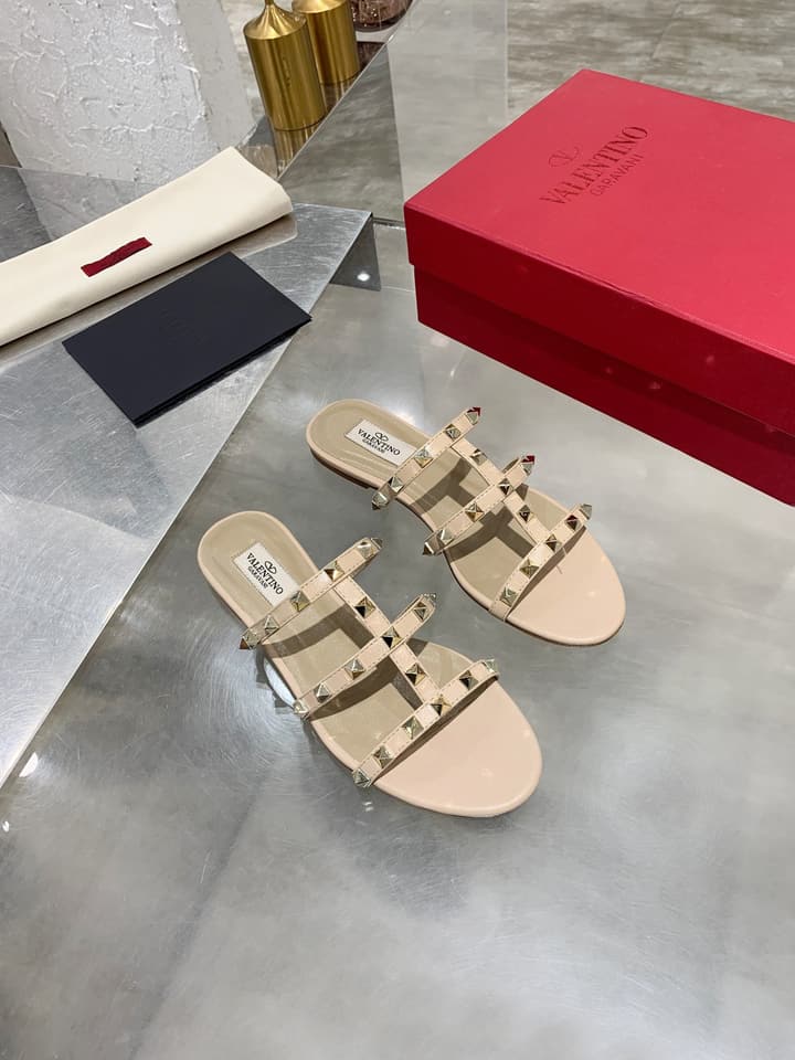 Valentino Studded Sheepskin Flat Sandals in Black