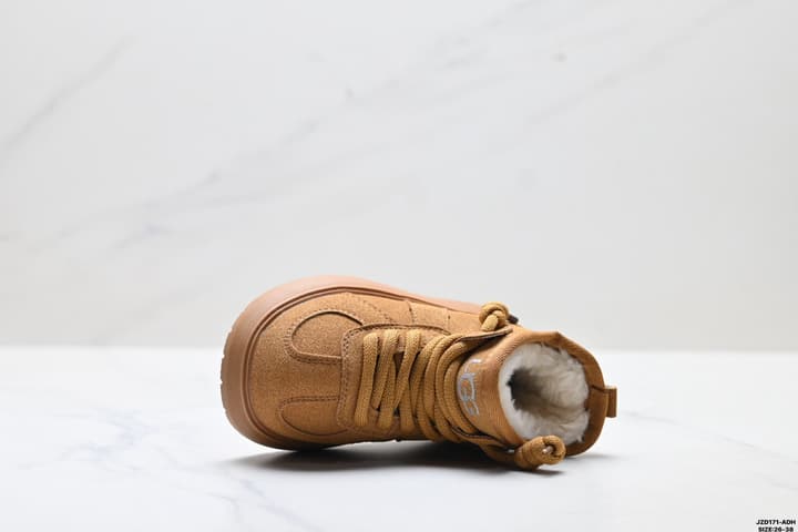 UGG Kids Leather Snow Boots – Kids Collection in Dark Chestnut Brown