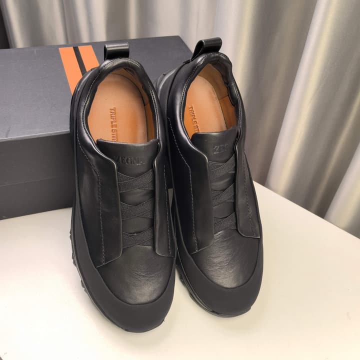 Ermenegildo Zegna Triple Stitch™ Monte Luxury Casual Shoes in Black Leather