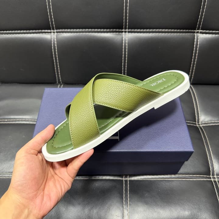 Dior Men's Pebbled Leather and Suede Slides – Spring/Summer Collection 2025 in Black Pebbled Leather Cross Strap