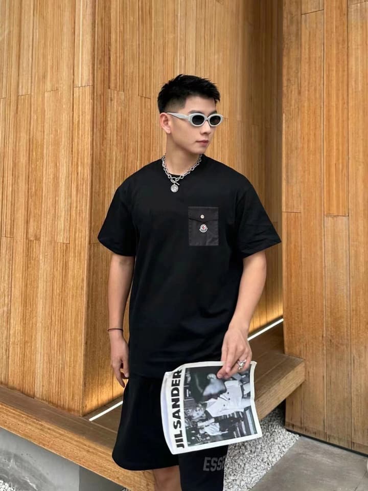 Moncler Classic Pocket Logo T-Shirt – 2026SS in Classic Black