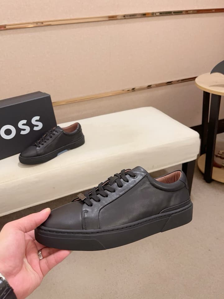 Boss Premium Casual Men's Sneakers in Black Monochromatic