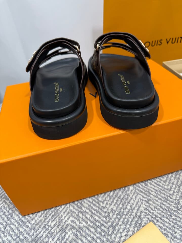 Louis Vuitton Velcro Platform Slippers – Spring/Summer 2024 in Monogram Black