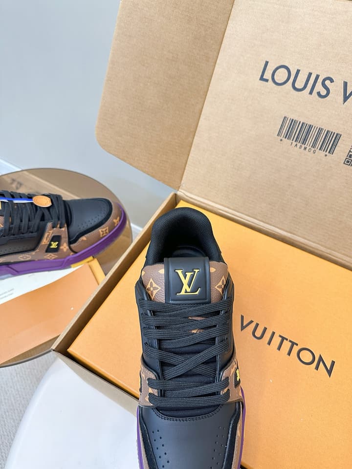 Louis Vuitton LV Trainer Sneakers