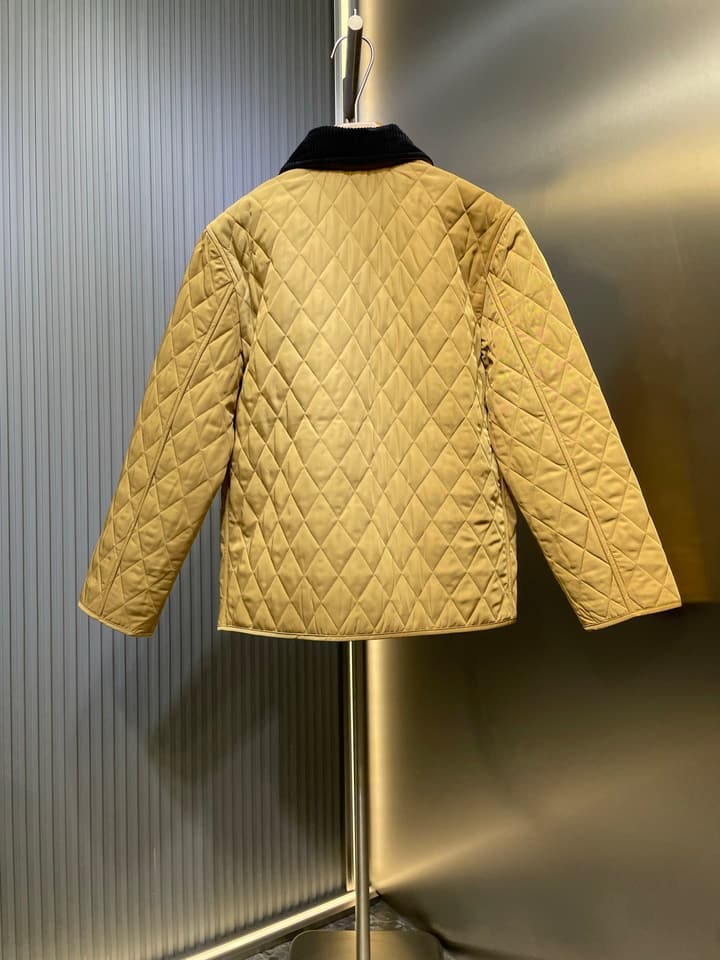 Burberry Quilted Long-Sleeve Jacket – 25FW in Charcoal Grey