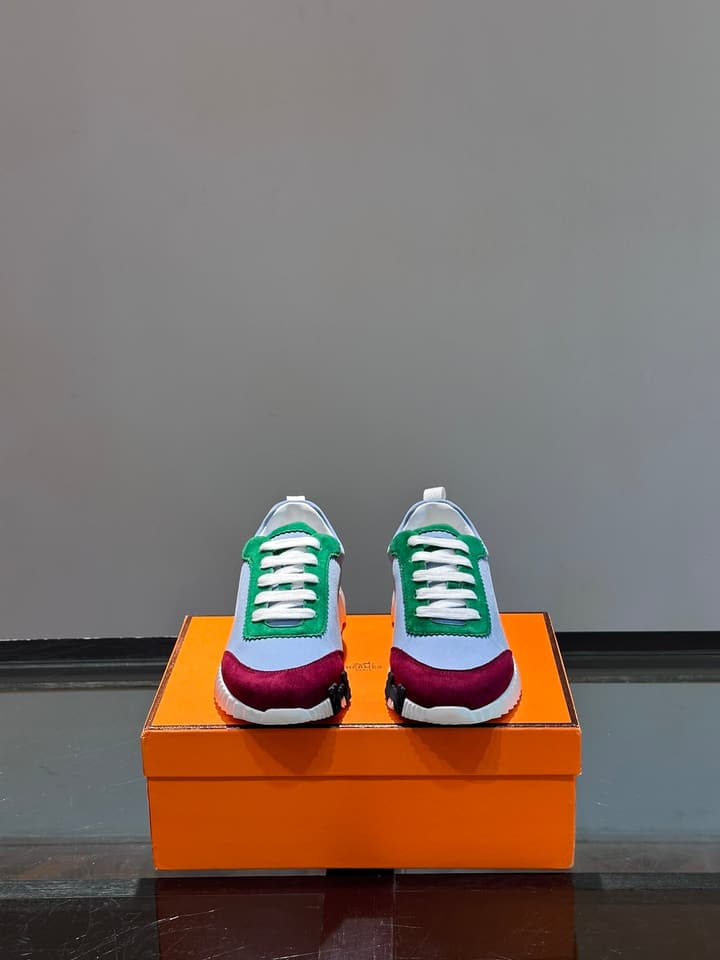 Hermès Bouncing Unisex Sneakers in Black