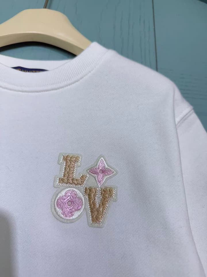 Louis Vuitton Kids Crewneck Sweatshirt and Skirt Set – 2025FW – Kids Collection in Black Set