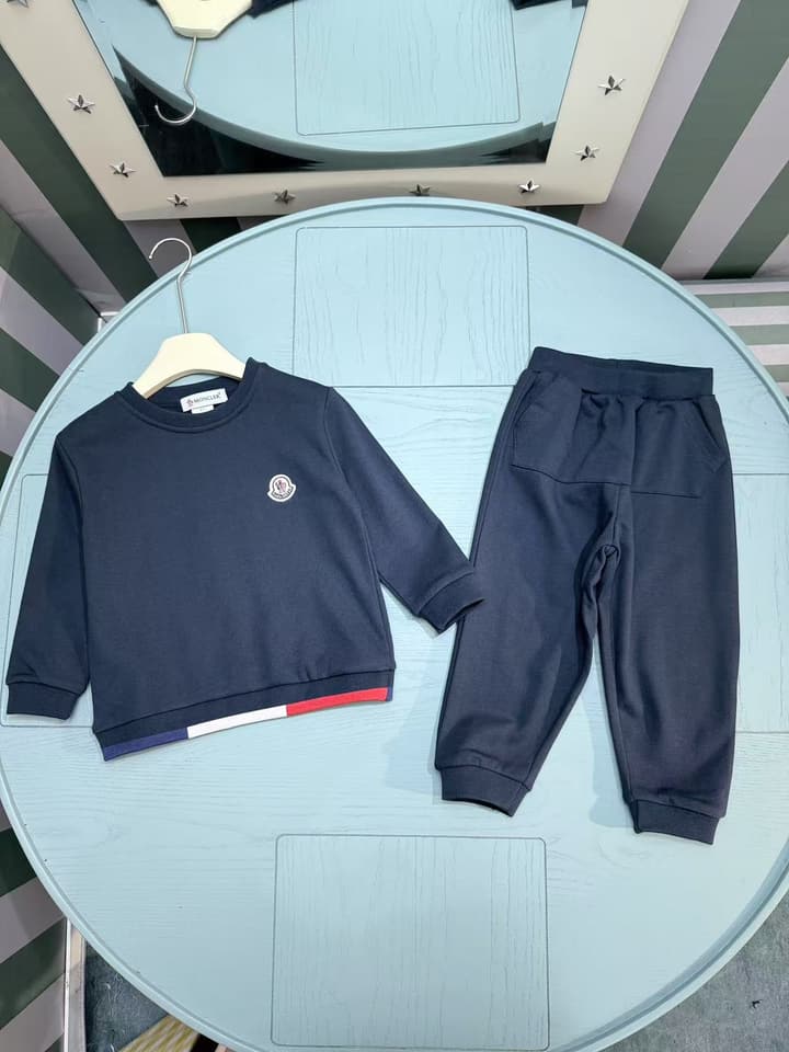 Dolce & Gabbana Baby Two-Piece Tracksuit – Kids Collection – 25SS in Dark Navy Two-piece Set