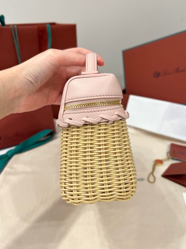 Loro Piana Extra Pocket L19 Bamboo and Leather Handbag in Pink