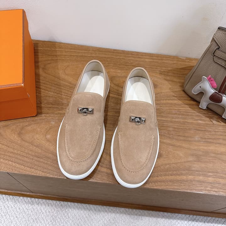 Hermès Classic Unisex Sandals – SS25 New Arrival in Beige