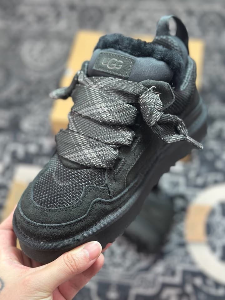 UGG Lowmel Sheepskin Snow Boots in Triple Black Suede