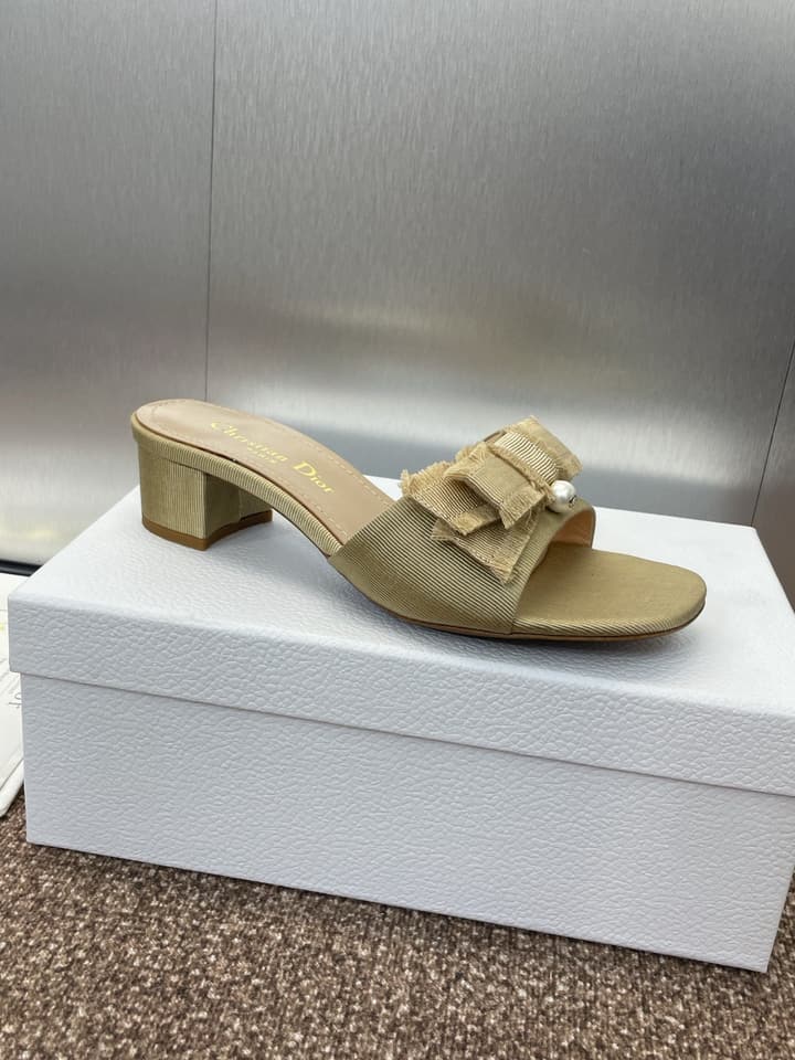 Dior J'Adior Adiorble Tassel Peep-Toe Heeled Sandals – 2025 Spring/Summer Collection in Beige Woven