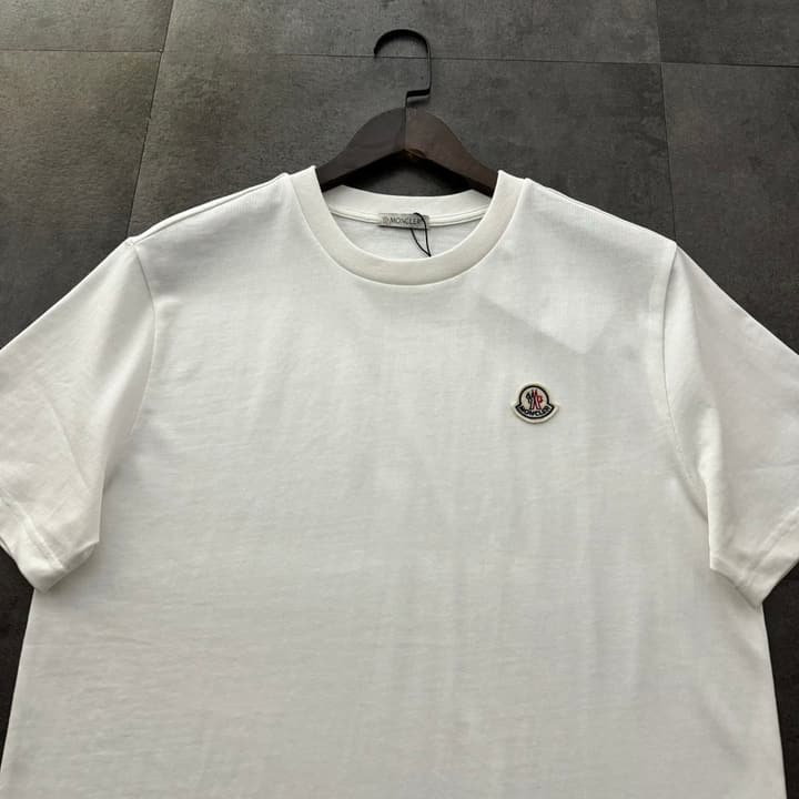 Moncler Small Logo Crewneck T-Shirt – 2026SS in Classic Black