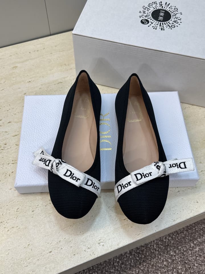 Dior J'Adior Bow Ballet Flats – 2026 Early Spring Collection