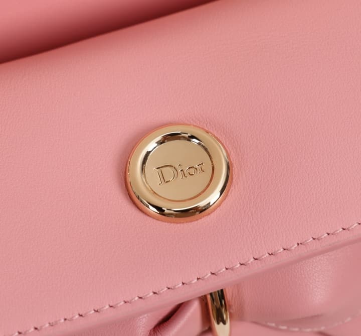 Dior Trapezoidal Bow Handbag – 2026 Spring/Summer Collection in Deep Burgundy