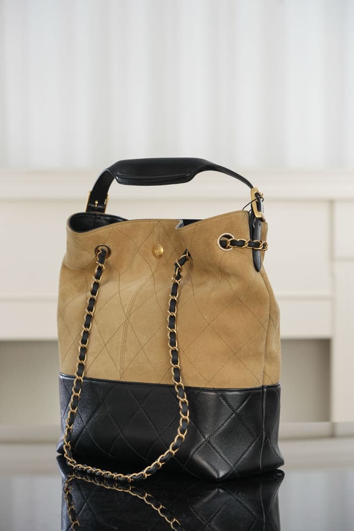 Chanel 25A Suede Apricot Bucket Bag – 25A Collection