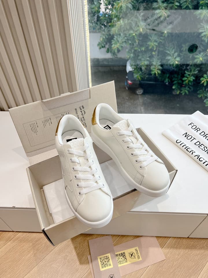 Golden Goose Space Distressed Sneakers – 2024 Collection in White 1