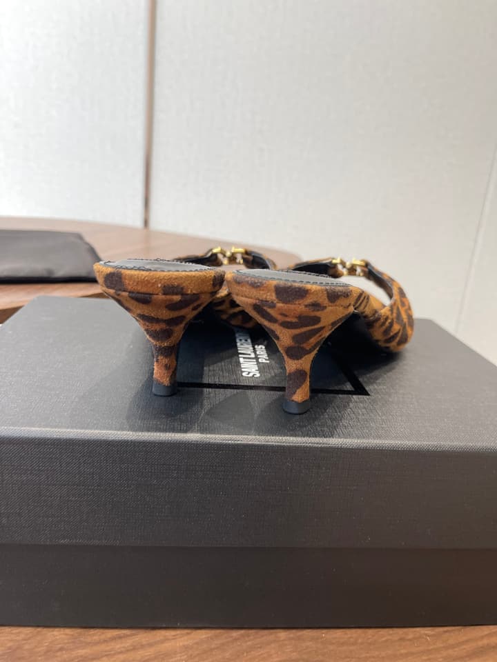 Saint Laurent Pointed Toe Stiletto Heeled Sandals – 26SS in Black - Gold Logo Plaque