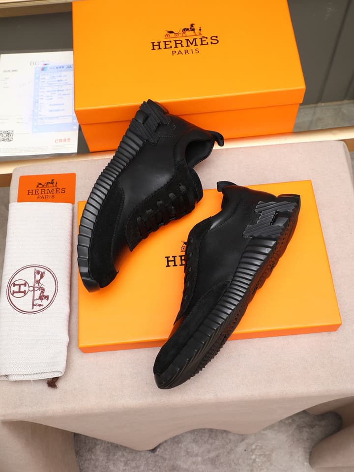 Hermès Bouncing Men's Sport Sneakers in Navy Blue