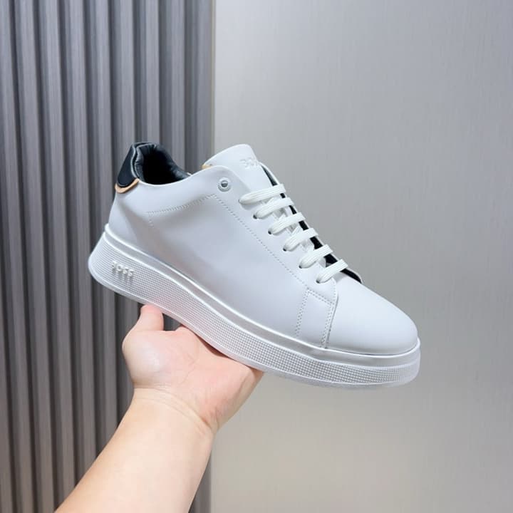 Boss Classic Driving Shoes in Black With Polished Toe