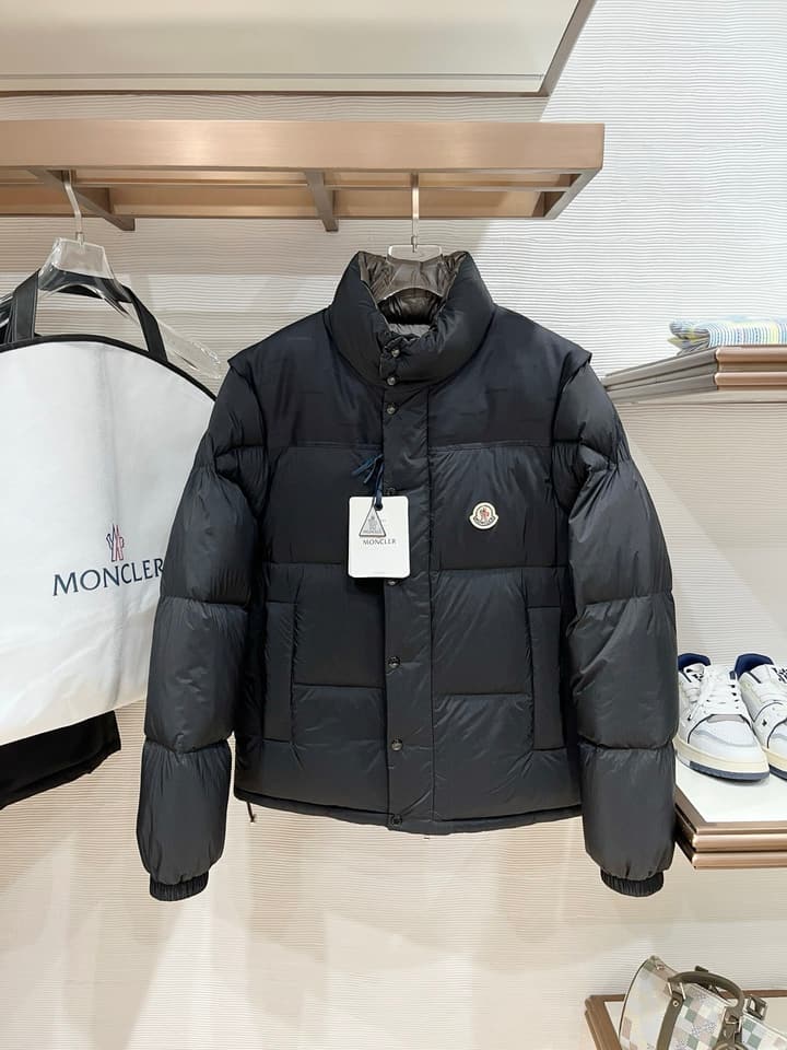 Moncler Designer Puffer Jacket – 2025 Collection in Black Puffer Jacket