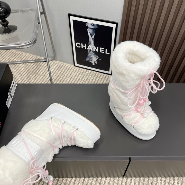 Moon Boot Furry Snow Boots – 2024FW in High