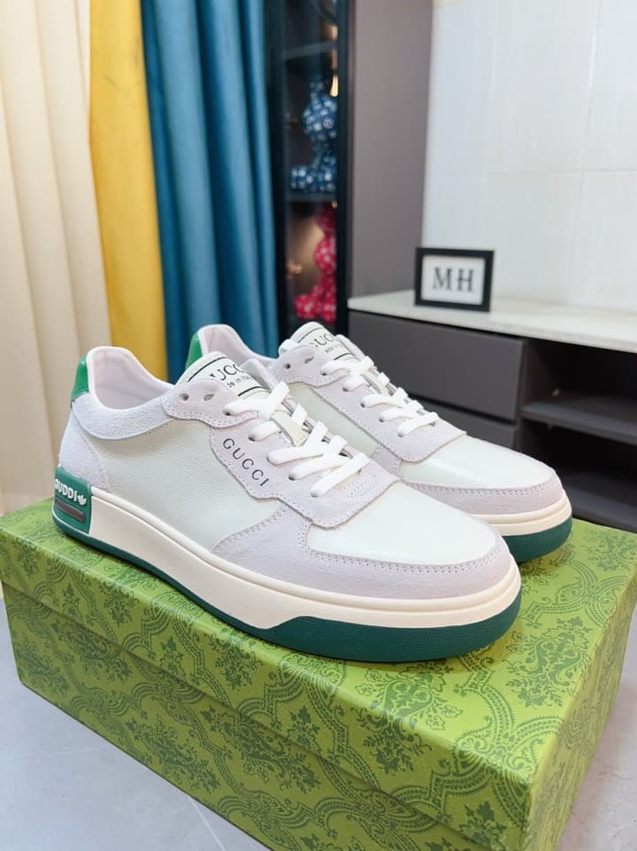 Gucci New Season Casual Fashion Sneakers in Black With Web Stripe