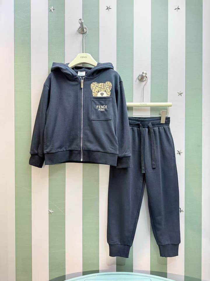 Fendi Kids Two-Piece Tracksuit Set – 2025SS in Navy Blue Bear Set