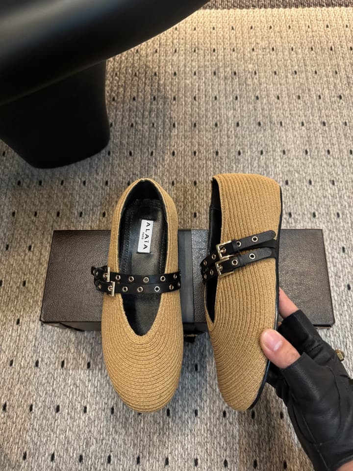 Alaïa Raffia Ballet Flats – 25FW