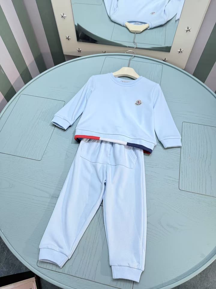 Moncler Baby Sweatshirt and Pants Set – Kids Collection – 2025SS in Light Blue With Tricolor Trim