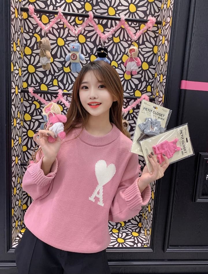 AMI Paris Heart Letter Knit Sweater in Pink