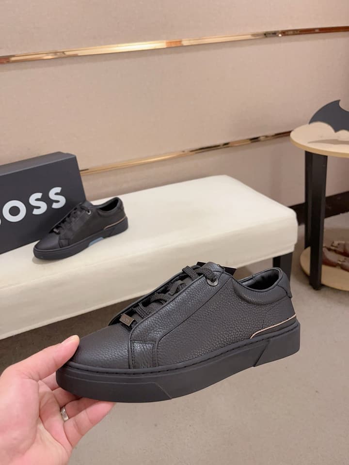 Boss Premium Casual Men's Sneakers in Black Monochromatic