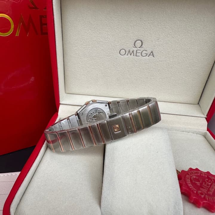 Omega Constellation Series Rose Diamond Ladies Watch in Two-tone Steel Rose Gold Diamond Bezel