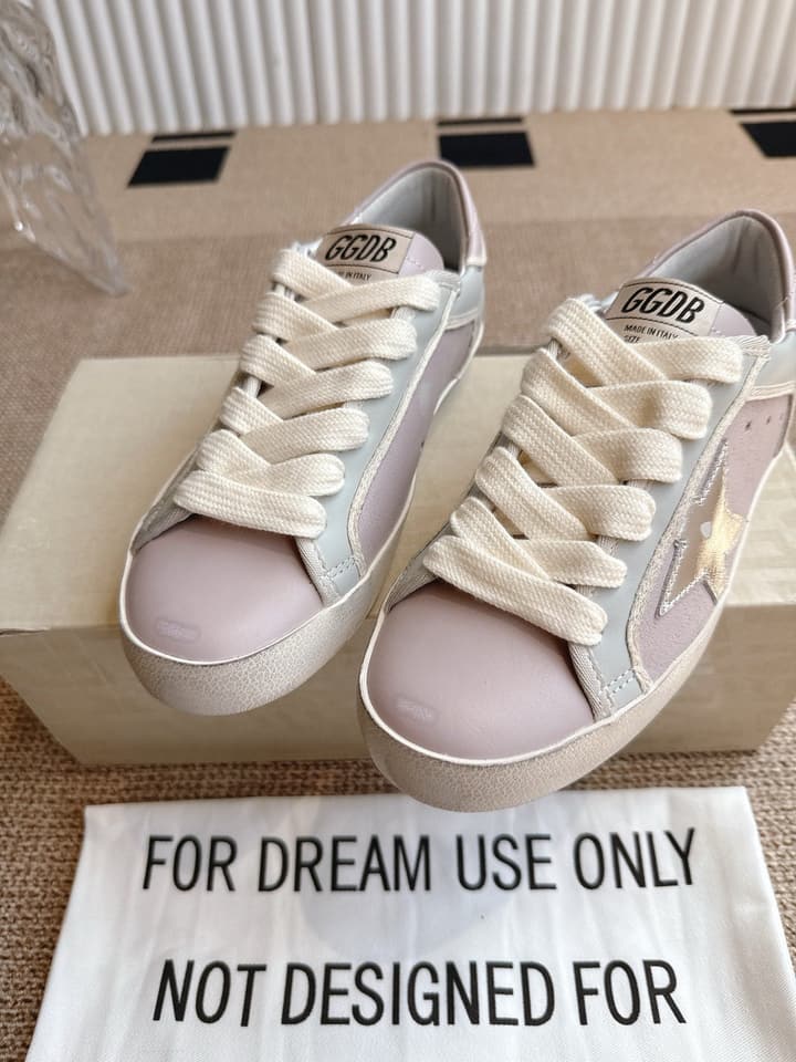 Golden Goose Distressed Leather Sneakers in Dark Green