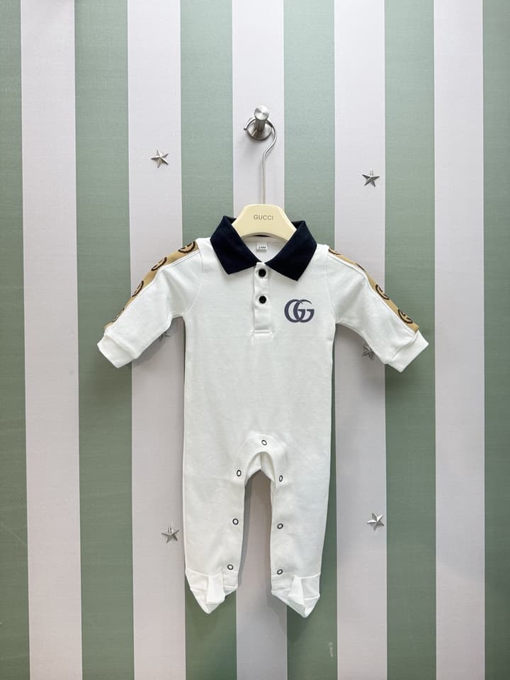 Gucci Collared Long Sleeve Baby Romper – 2025SS – Kids Collection in Navy Blue With White Collar