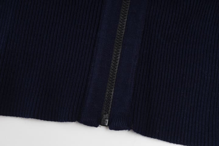 Dior Reversible Oblique Zipper Knit Cardigan – 25FW in Navy Blue