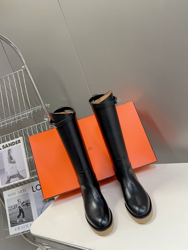 Hermès Kelly Riding Boots in Black