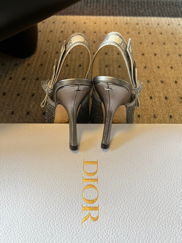 Dior J'Adior Dior Or Embroidered Slingback Heels in Black Smooth